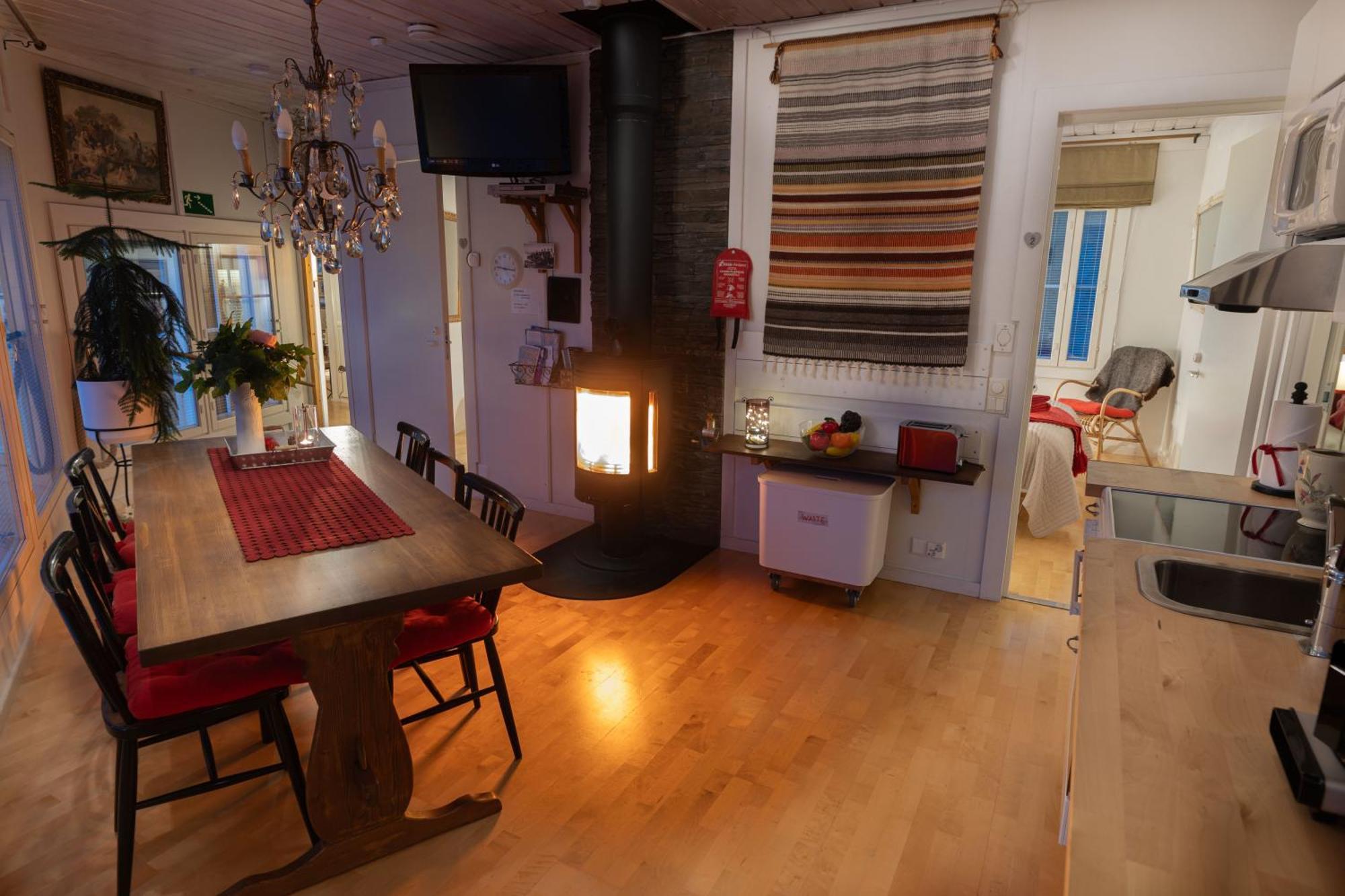 Aaria Bed And Breakfast Rovaniemi Extérieur photo
